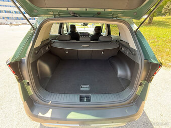 Kia Sportage 1.6 HEV Gold (2023) – hybrid, automat, 7-ročná - 6