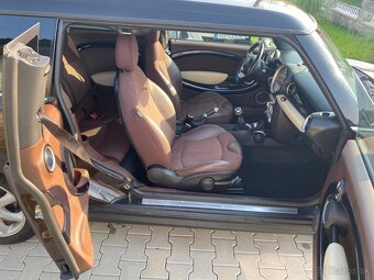 Mini Cooper Clubman 1,6 - 6