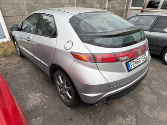 Honda Civic 2.2 i-CTDI 2006 BEZ DPF - 6