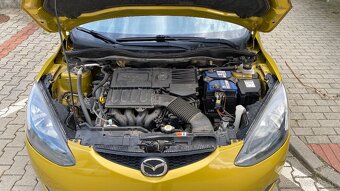 Mazda 2 - 6