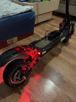 Elektricka kolobezka - 6