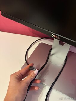 DELL monitor 24 - 6