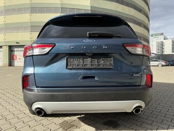 Ford Kuga 2.5 Duratec PHEV 225k Titanium X CVT
- 6