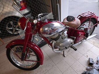Jawa Perak 250 - 6
