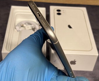Apple iPhone 11 64GB White / nová batéria - 6