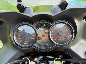 Suzuki V-Strom 650 - 6