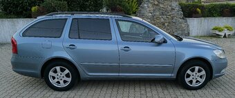 ŠKODA OCTAVIA COMBI 2.0 TDi 103KW NAVI ŤAŽNÉ - 6
