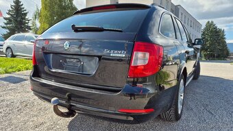 Škoda Superb Combi 1.6 TDI CR DPF Ambition - 6