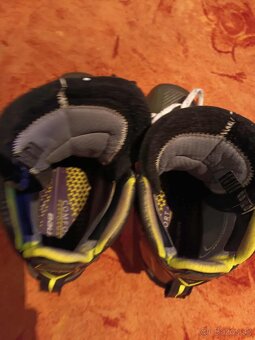 Brankárske korčule Bauer PRO, velkost 7, šírka FIT 2 - 6