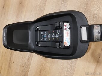 Maxi cosi do 18kg+isofix - 6