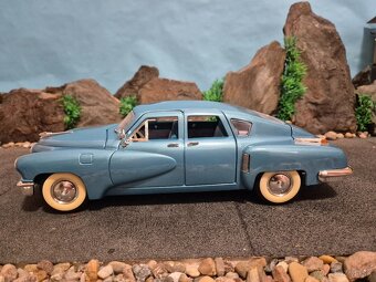 Prodám model 1:18 Tucker Torpedo 1948 - 6