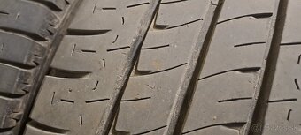 Predám 4ks slušné letné 235/65r16C Michelin na dodávku - 6