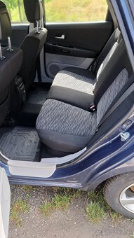 Predám kiu ceed kombi - 6
