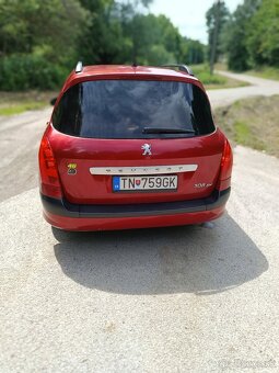 PEUGEOT 308 1,6 HDi - 6