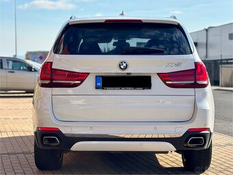 BMW X5 xDrive40d A/T - 6