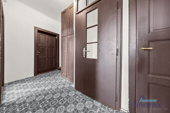 Poschodie vo vile pod hradom na prenájom - 6