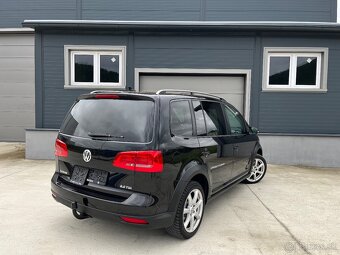 VW Touran Cross 2.0TDI DSG - 6