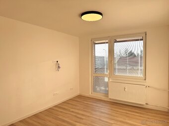 Prenájom- útulný 1 izbový byt s balkónom, Nové Zámky - 6