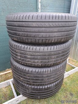 Pneu Hankook 215/60 R17 2023 - 6