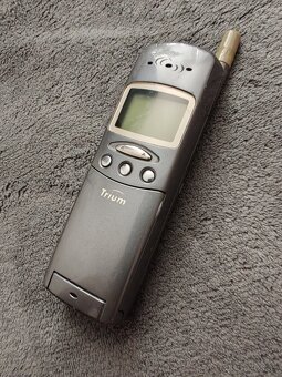 Mitsubishi Trium Aria - 6