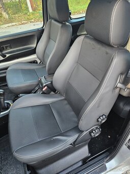 Land Rover Freelander 4x4 klima panorama zjazdový asistent - 6