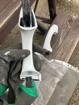 vnejsi klika dveri leva strana VW - 6