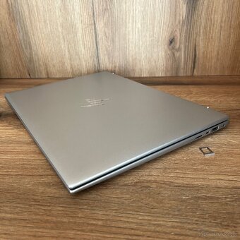 HP EliteBook 860 G10 TOUCH\ +záruka - 6