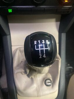 Radiaca páka pre Škoda Octavia Superb Yeti - 6