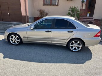 Mercedes-Benz C 220 CDI W203 - 6