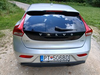 VOLVO V40 - 6