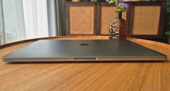 MacBook Pro 16” i7 / 16GB / 500GB SSD – výborný stav - 6