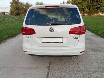 VOLKSWAGEN SHARAN 2.0 TDi r.v 2012 - 6