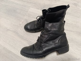 Dámske kožené topánky Baťa...veľ.39 - 6
