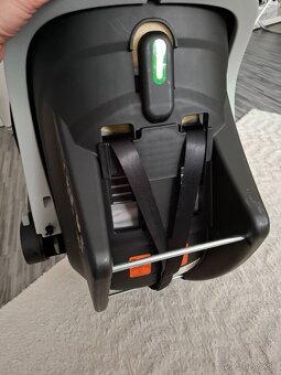 Ponukam autosedačku..vajičko - 6