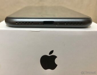 iPhone 8 64gb TOP STAV - 6