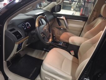 Toyota Landcruiser 2018 , 136000 km, 130KW, 1 majitel - 6