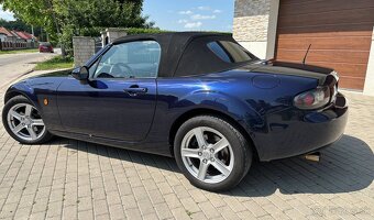 Mazda MX-5 NC - 6
