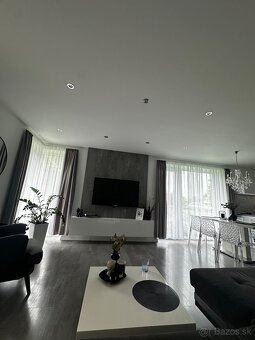 Stoličky, luster, stôl - 6