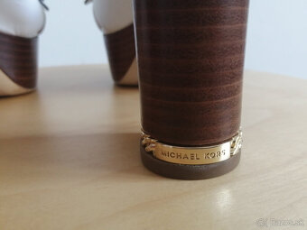 Kožené sandále na platforme Michael Kors veľ 38,5 - 6
