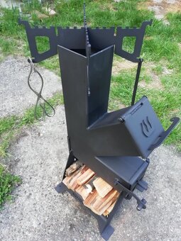 Prenosny zahradny gril Rocket Smart - 6