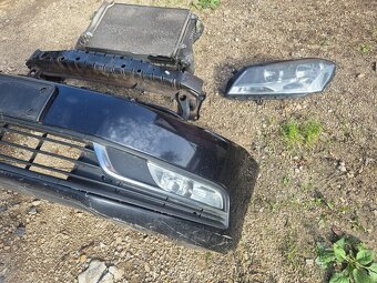 Predám náhradné diely na Volkswagen Passat B7 - ČIERNY- - 6