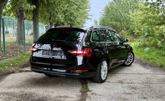 Škoda Superb facelift 2.0 TDI manual 6r rok 2021 - 6