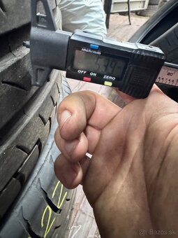 285 45 R22 - 325 40 R22 - 6