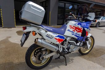 Honda Africa Twin XRV 750 - 6