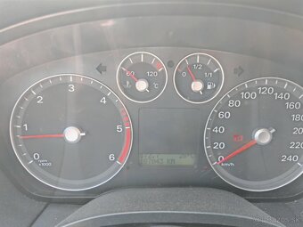 Predám Ford Focus 1.6 diesel - 6