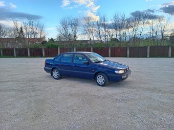 Volkswagen Passat B4 1.8 benzín CL 66KW - 6
