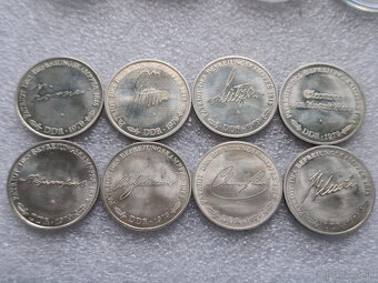 set striebornych medaili - Patrioten des Befreiungskampfes - 6