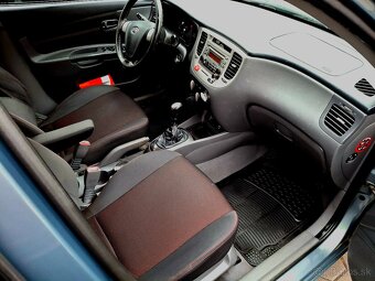 Predam Kia Rio 1.4 benzín 71kw rok 8/2009 - 6
