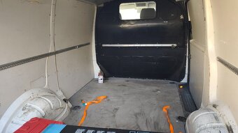 Volkswagen Transporter T5.1 2.0tdi - 6