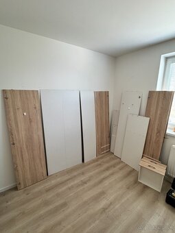 Satnikova skrina - 6